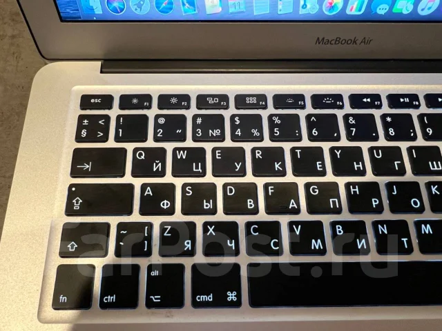 Apple MacBook Air 13 2017 Mid MQD32. 13.3", 1,8����, ��� 8 ��, ���� 128���, WiFi: 1, Bluetooth: 1, ����������� �� 8��. ����