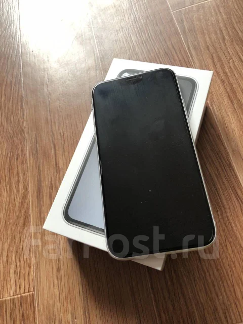 Apple iPhone Xr. �/�, �����, 3G, 4G LTE, 5G, ����������, NFC ����