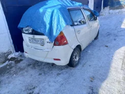 Daihatsu YRV ����