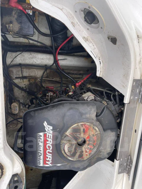 BRP Sea-Doo Challenger. ����� 5��., ��������� ������������, 240��.�., ������. ��� ����� �� ������������ ����