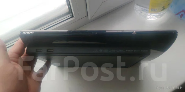 Sony PlayStation 3 Super Slim ����
