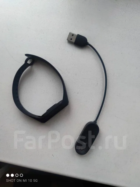 Xiaomi Mi Band 4. IP67 ����