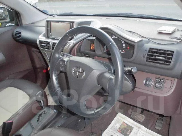 Toyota iQ. ��������, ��������, 1.3 (94��.�.), ������, 25����. ��, �/�, ��� ���. ��� ����� �� ������������ ����