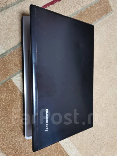 Lenovo IdeaPad Z710. 17", 2 400����, ��� 4 ��, ���� 500���, WiFi: 1 ����