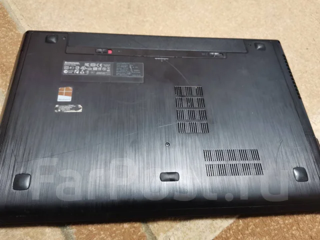 Lenovo IdeaPad Z710. 17", 2 400����, ��� 4 ��, ���� 500���, WiFi: 1 ����