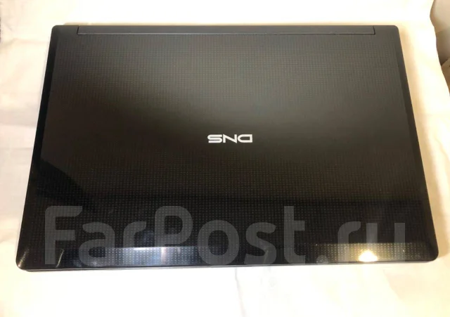 DNS Gamer. 17.3", 3,4����, ��� 8 ��, ���� 750���, WiFi: 1, Bluetooth: 1, ����������� �� 1��. ����