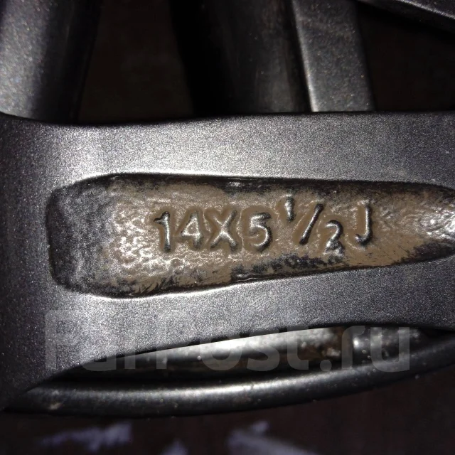 Velox Nirvana. 5.5x14", 4x100, ET45, �� 65���. ����