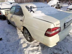 Nissan Laurel. GNC35, RD25BE ����