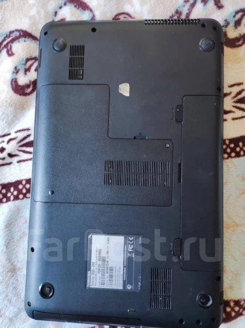 Toshiba Satellite C850. 15", 2����, ��� 4 ��, ���� 500���, WiFi: 1, Bluetooth: 1, ����������� �� 3��. ����
