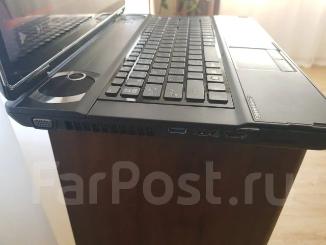 Fujitsu LifeBook. 17.3", 2,2����, ��� 8 ��, ���� 1 000���, WiFi: 1, ����������� �� 1��. ����