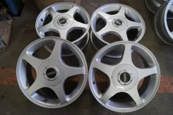 Butzi Alesia. 6.5x15", 4x114.3, 5x114.3, ET35, �� 73,1���. ����