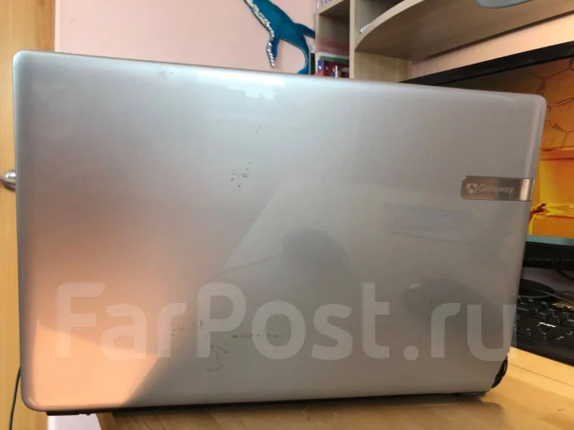 Gateway. ��� 4 ��, WiFi: 1, Bluetooth: 1 ����