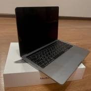 Apple MacBook 13. 13.3", WiFi: 1, Bluetooth: 1 ����