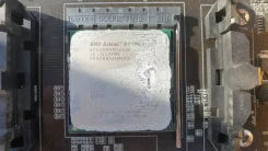 AMD Athlon X4 ����