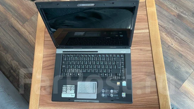 Asus X59SL. 15", 1,9����, ��� 2048 ��, ���� 139���, WiFi: 1, Bluetooth: 1 ����