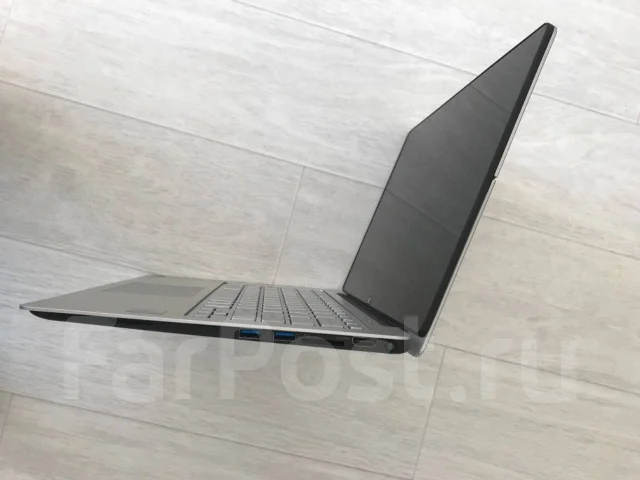 Sony VAIO. 13.3", ��� 4 ��, ���� 120��� ����
