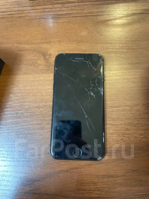 Apple iPhone 7. �/�, ������, 4G LTE ����
