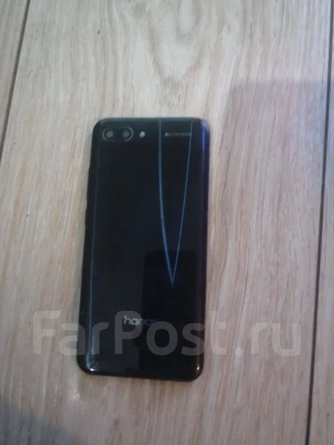 Honor 10. �/�, ������, 3G, 4G LTE, Dual-SIM, NFC ����