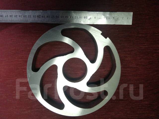 Заточка мясорубок и кутерных ножей, обычных ножей и тд во Владивостоке