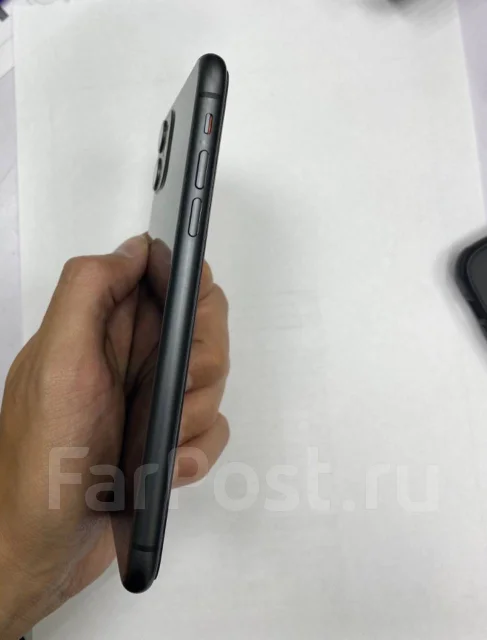 Apple iPhone 11. �/�, �����, 4G LTE, NFC ����