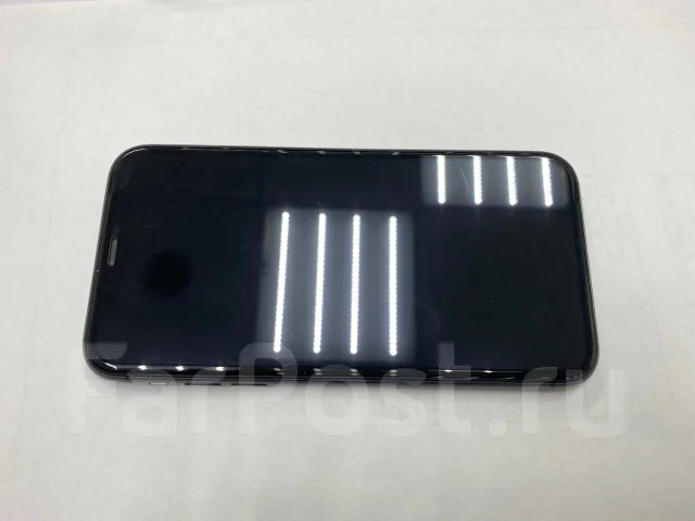 Apple iPhone 11. �/�, �����, 4G LTE, NFC ����