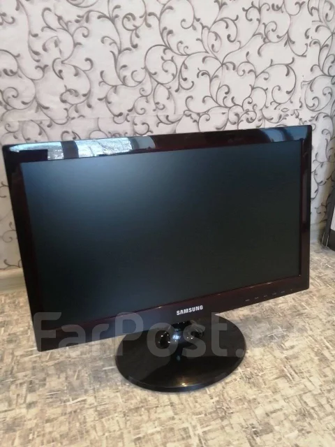 Samsung. 19.5" ����