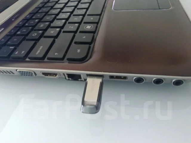 HP Pavilion dv6. 15.6", 2 000����, ��� 6 ��, ���� 600���, WiFi: 1, Bluetooth: 1, ����������� �� 1��. ����