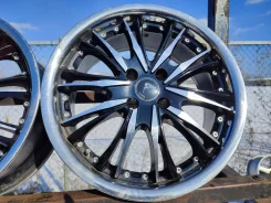 Hot Stuff Stich PL-02. 7.0x17", 4x100, ET30 ����