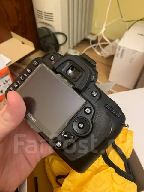 Nikon D90 ����