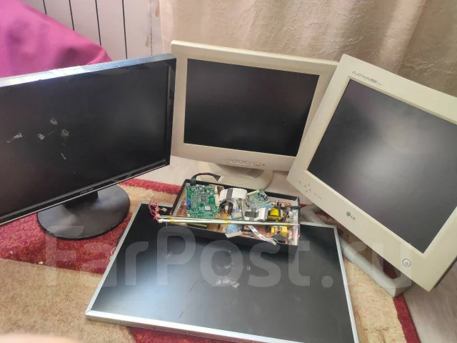 Asus. 19" ����