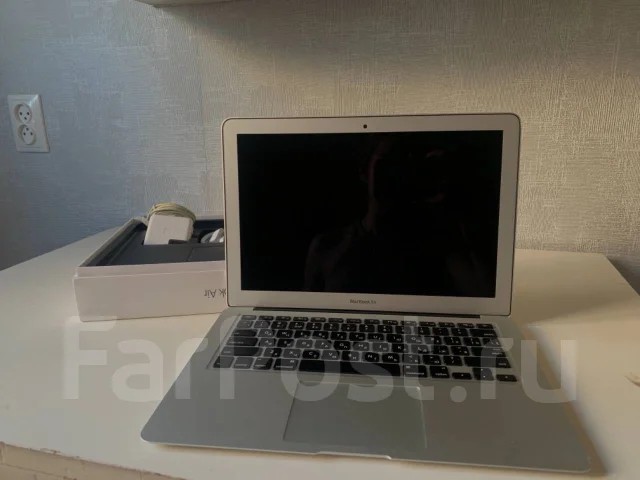 Apple MacBook Air 13 2017 Mid. 13.3", ��� 8 ��, ���� 128���, WiFi: 1, Bluetooth: 1, ����������� �� 12��. ����