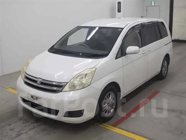 Toyota Isis. �������, ��������, 1.8 (132��.�.), ������, 70����. ��, �/�, ��� ���. ��� ����� �� ������������ ����