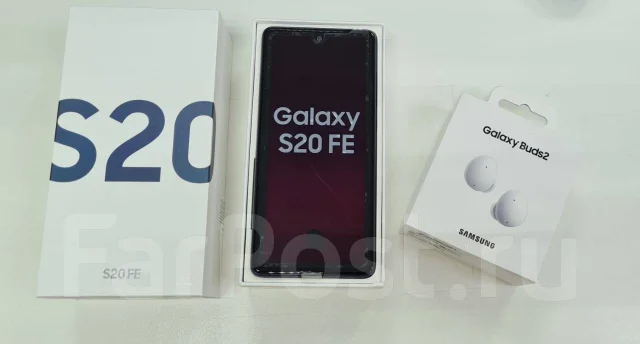 Samsung Galaxy S20 FE. �����, �����, 4G LTE, NFC ����