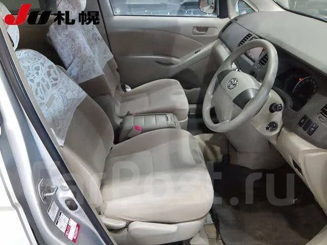 Toyota Isis. ��������, 4wd, 2.0 (155��.�.), ������, 65����. ��, �/�, ��� ���. ��� ����� �� ������������ ����