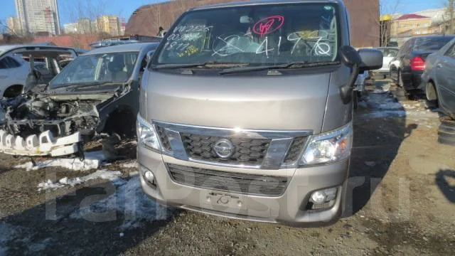 Nissan NV350 Caravan. VW2E26, YD25DDTI ����