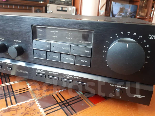 Akai ����