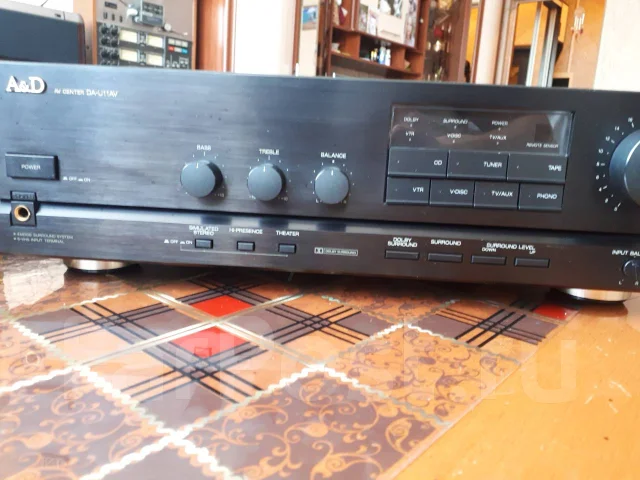 Akai ����