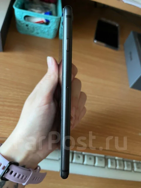 Apple iPhone 8 Plus. �/�, �����, 3G, 4G LTE, NFC ����