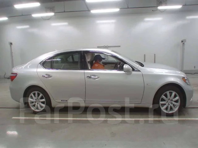 Lexus LS600h. ��������, 4wd, 5.0 (394��.�.), ������, 48 000����. ��, �/�, ��� ���. ��� ����� �� ������� ����