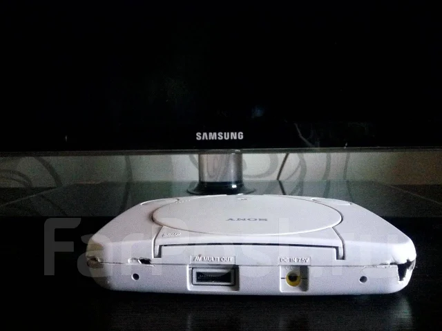 Sony PlayStation One ����
