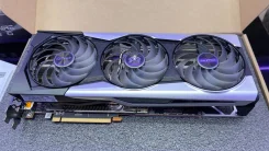 Radeon RX 6900 XT ����