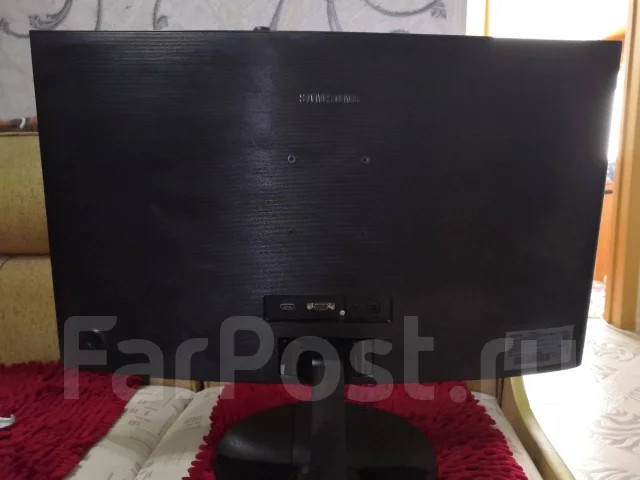 Samsung. 27" ����