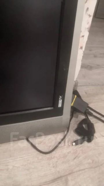 Shivaki. LCD (��) ����