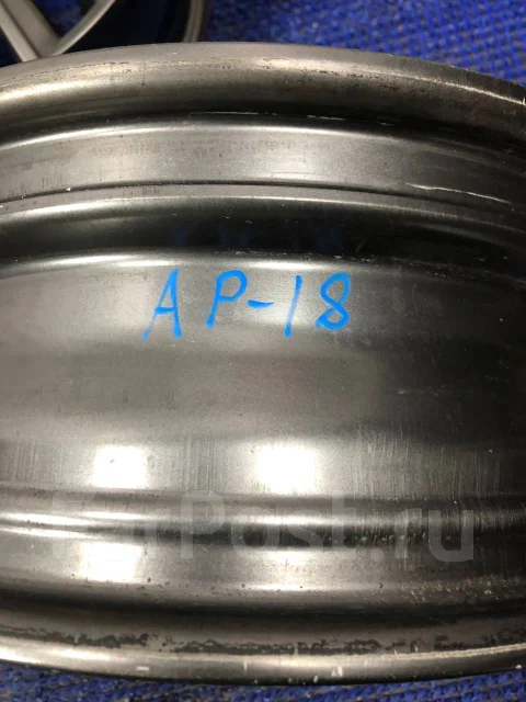 Velox Nirvana. 5.5x15", 4x100, ET42, �� 73,1���. ����