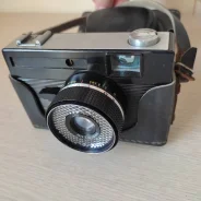 ����� ����