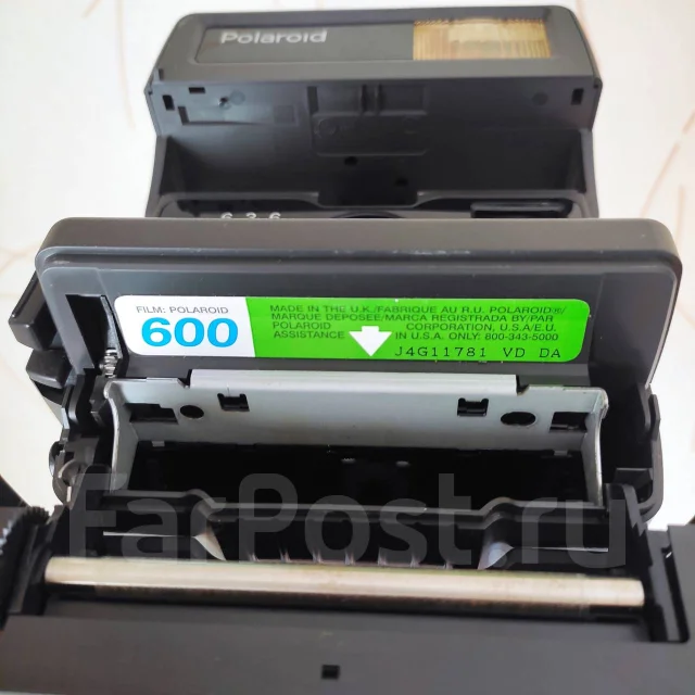 Polaroid OneStep. ����� 4-� ��, ���: 5� ����