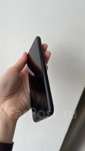 Apple iPhone SE 2020. �/�, ������, 4G LTE ����