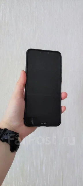 Honor 8C. �/�, ������, 3G, 4G LTE, Dual-SIM ����