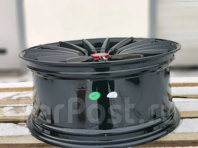 Vossen VFS-2. 7.5x17", 5x100, ET38, �� 73,1���. ����