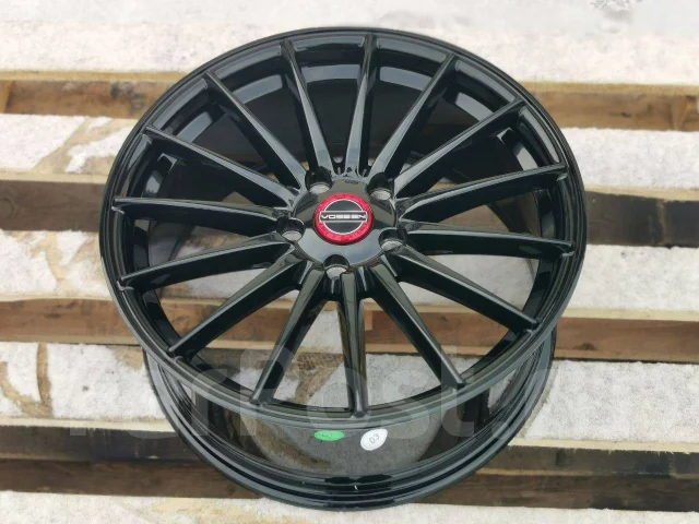 Vossen VFS-2. 7.5x17", 5x100, ET38, �� 73,1���. ����